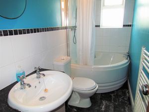 House bathroom - click for photo gallery